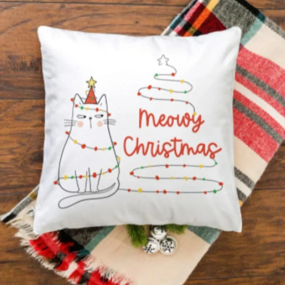 🎄New🎄 Meowy Christmas Cushion Cover